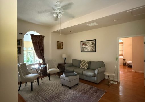 Lord of The Manor Suite