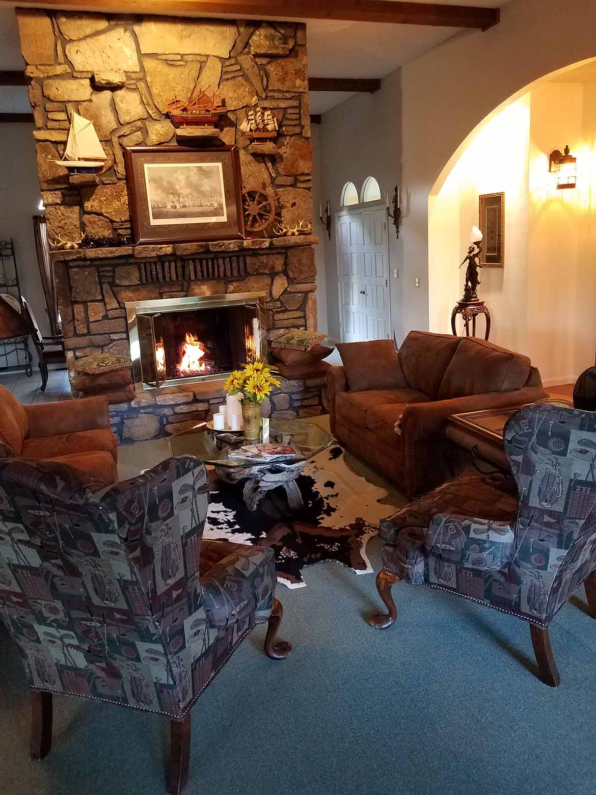 Tuscan Manor Fireplace Lounge Area 1